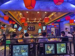 -山河屯铁锅炖(哈西站店)