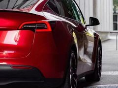 -TESLA 特斯拉(上海太古汇体验店)