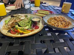 -HELLO 27 意面·沙拉·帕尼尼