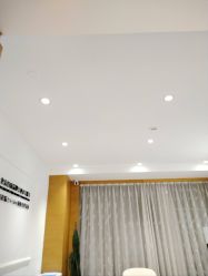 -HEYAN荷妍专业脱毛连锁机构