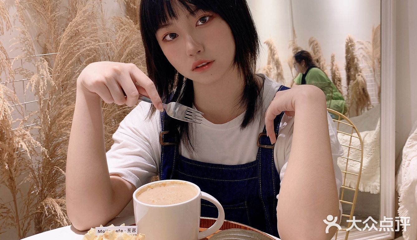 广州咖啡☕️喜欢的暖橙色～