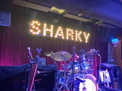 -鲨鱼美式餐厅酒吧Sharky