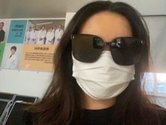 -上海大学附属上海和平眼科医院