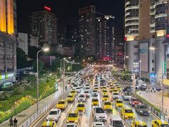 -观音桥步行街