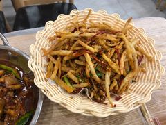 -江城燕子大排档(江汉路步行街店)