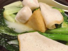 鱼三宝什菜煲-添饭茶餐厅(天悦龙庭店)