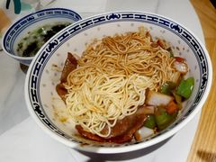 -鲁达面馆本帮风味(共康东路店)