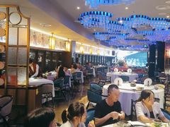 -悦江(梅奔中心店)