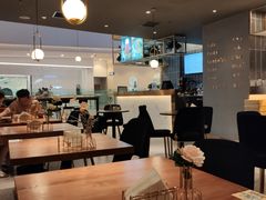 -POKEE VIA&Brunch·维娅(重庆来福士店)
