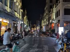 -海口骑楼小吃街