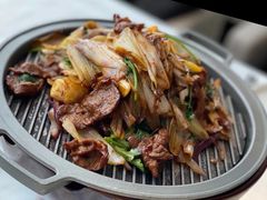 经典葱爆小羔羊肉-悦融·京鲁菜·露台花园(安定门店)