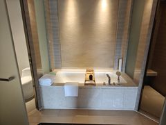 -西双版纳融创皇冠假日度假酒店