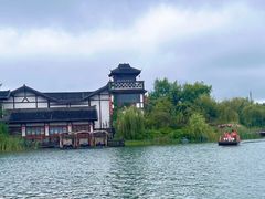 -茅山东方盐湖城景区