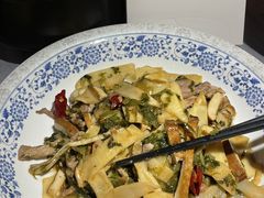 -章吴记喜瑞餐厅(东东城店)