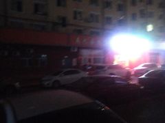 -曹宝林砂锅麻辣烫(星光路店)