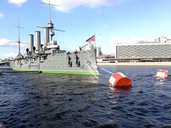 -阿芙乐尔号巡洋舰