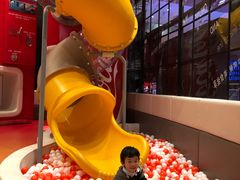 -东方明珠·可口可乐欢乐餐厅