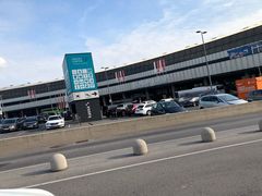 -维也纳国际机场