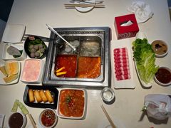 -海底捞火锅(世界城广场店)