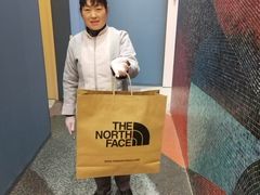 -比斯特上海购物村精品奥特莱斯