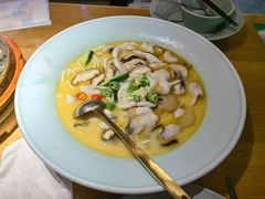-蜜桃餐厅·伴山(海岸城店)