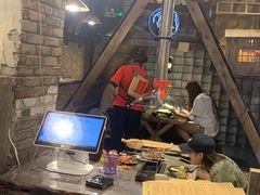 -破瓦寒窑·地摊烤羊排