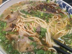 -西部马华清真兰州牛肉面·烧烤夜市(三里河店)