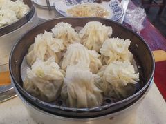上品羊后腿肉烧麦-内蒙联营烧麦 草原石榴红(护国寺店)