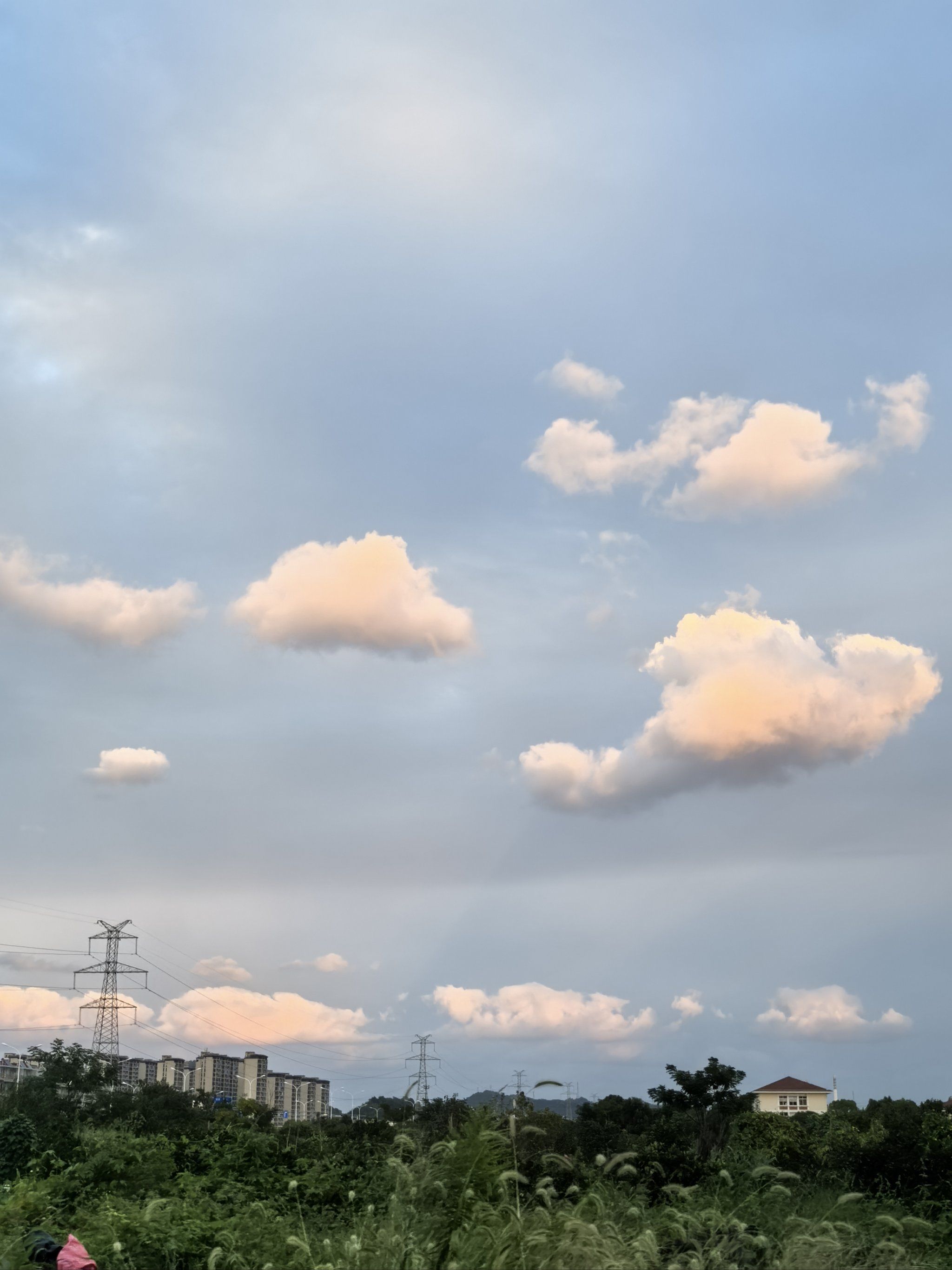 傍晚的天空色彩斑斓