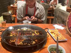 -周小明火锅(黑金冠社区店)