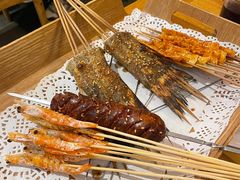 -聚串门儿·东北烧烤(信义坊店)