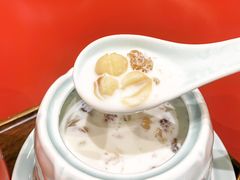 椰奶桃胶莲子-裕莲楼(环球港店)