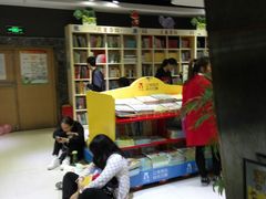 -新华书店(沙坪坝书城店)