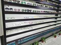 -简·爱眼镜(赛隆眼镜广场店)
