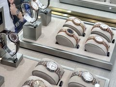 -洋洋广场(南街店)