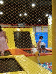 -多奇妙乐园·淘气堡·电玩·抓娃娃(海口吾悦店)