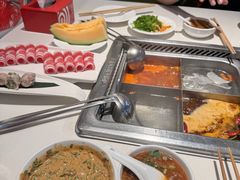 -海底捞火锅(威高广场店)