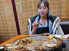 -老姐石板烧烤+铜炭火锅(总店)