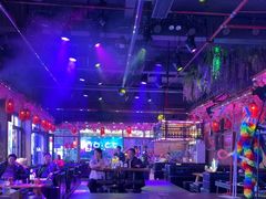 -喜鹊音乐酒馆(西街店)