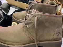-UGG(燕莎奥特莱斯购物中心店)