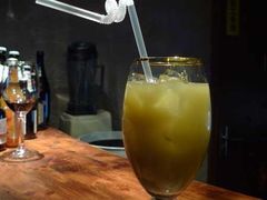 鸡尾酒：僵尸-风笛精酿餐吧