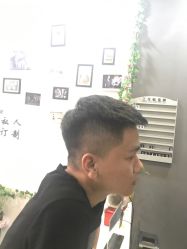 点击看大图 -Am私人订制美发造型