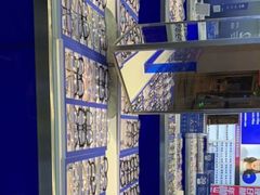 -优购镜仓(六角广场店)