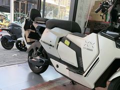 -小牛电动(上海浦东新区张杨路店)