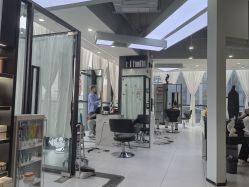-U·NI SALON 造型