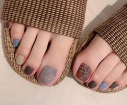 足部美甲-七月美睫 美甲