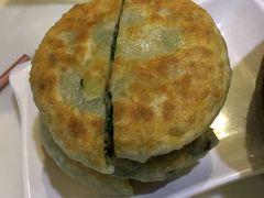 -圣河湾虾饺美食(站前店)