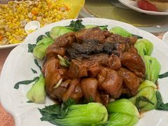 -老乡村美食农庄