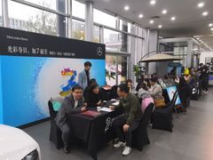 -奔驰利星行(北京花乡店)