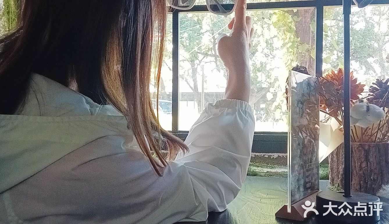 世外桃源~~文艺咖啡厅！！棒棒哒环境！
